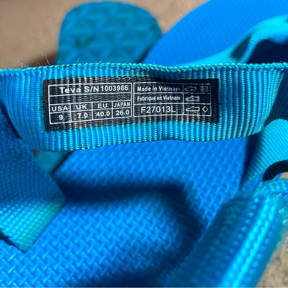 Teva sandals - Picture 2 of 5